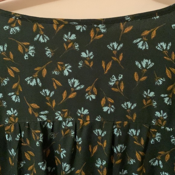 NWT Sonoma green w/lt blue flowers ruffles on collar & long sleeves blouse 4x - Picture 9 of 14